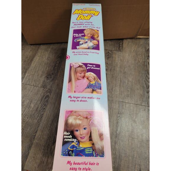 Vintage 1990 The Original Mommy Doll Tootsietoy 19" baby & accessories Blonde - Picture 10 of 10